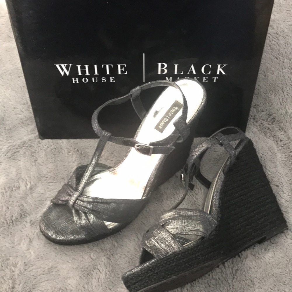 Size 11 Sophie White House Black Market heels